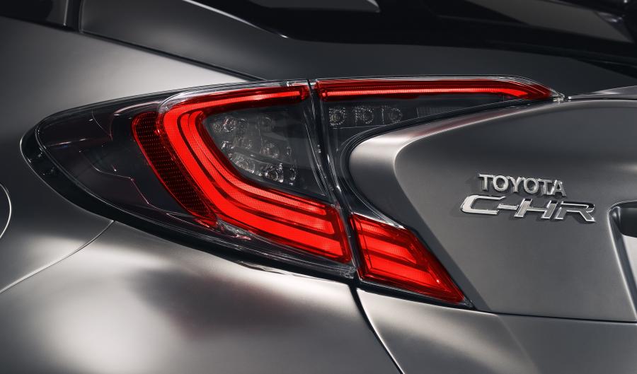 Детали экстерьера Toyota C-HR Hy-Power Concept 2017 года  (фото 10 из 20)